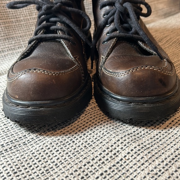 Dr Martens Bark Grizzly 5 eyelet US Sz 10. Excellent condition main image 8